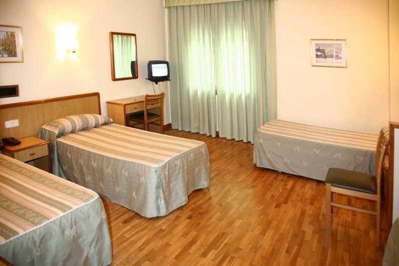 Hotel Villa De Канфранк Екстер'єр фото